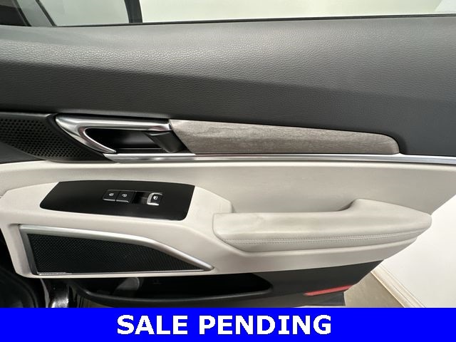 Thumbnail: 2022 Kia Telluride - 26