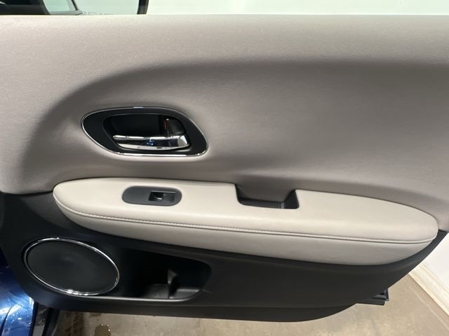 Thumbnail: 2017 Honda HR-V - 23