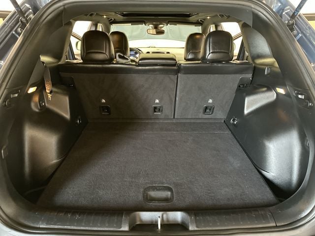 Thumbnail: 2021 Jeep Cherokee - 26