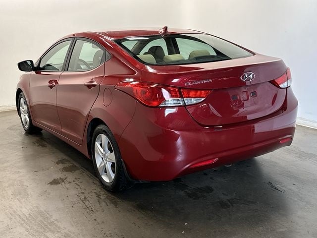 Thumbnail: 2012 Hyundai Elantra - 28
