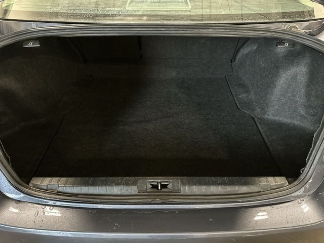 Thumbnail: 2016 Subaru Legacy - 22