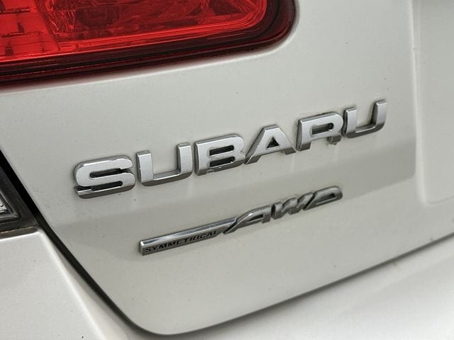 Thumbnail: 2013 Subaru Legacy - 23