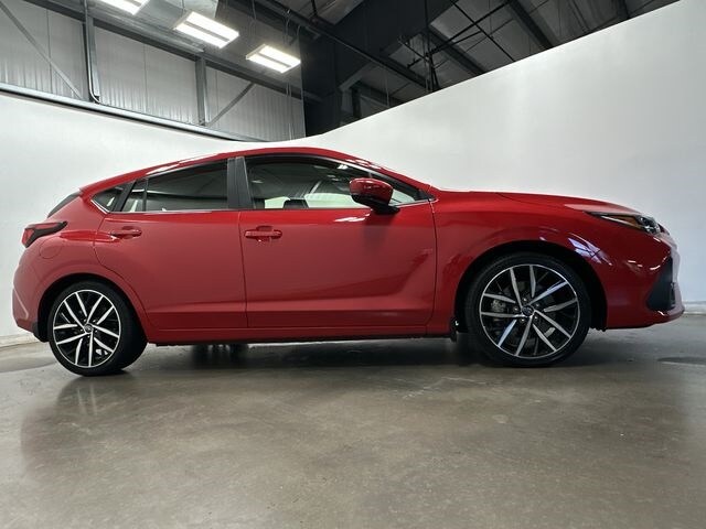 2024 Subaru Impreza Sport photo 3