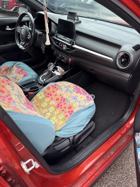 Thumbnail: 2021 Kia Forte - 8