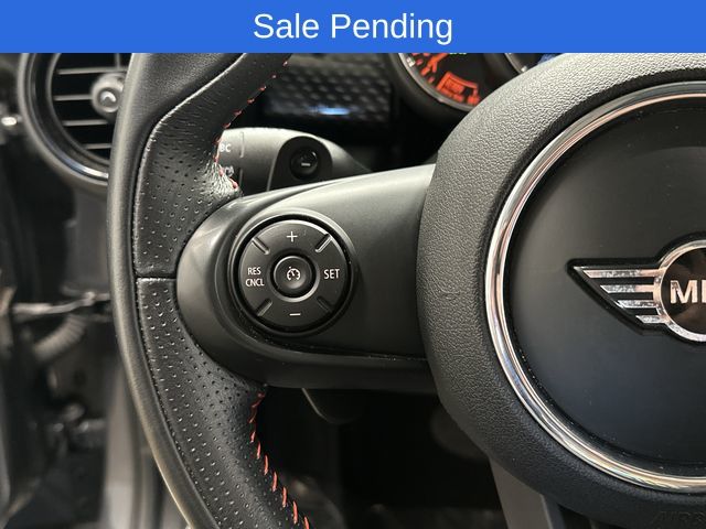 Thumbnail: 2019 MINI Cooper Hardtop - 9