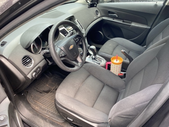 Thumbnail: 2016 Chevrolet Cruze - 5