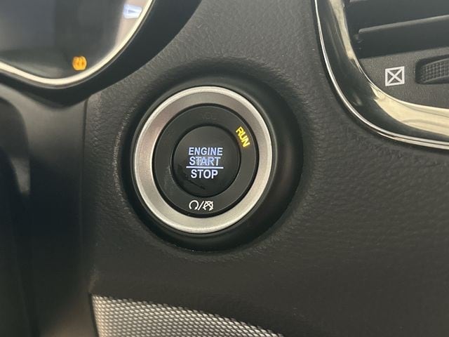 Thumbnail: 2019 Dodge Durango - 11