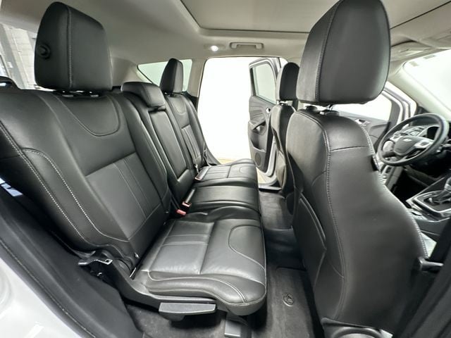 Thumbnail: 2013 Ford Escape - 24