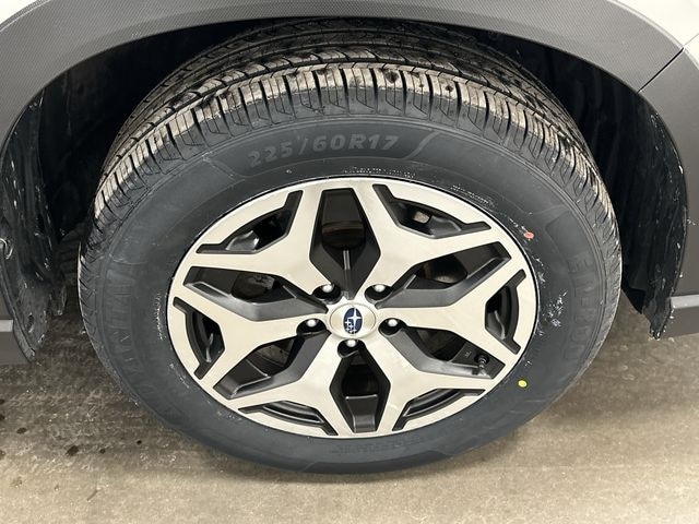 Thumbnail: 2022 Subaru Forester - 5