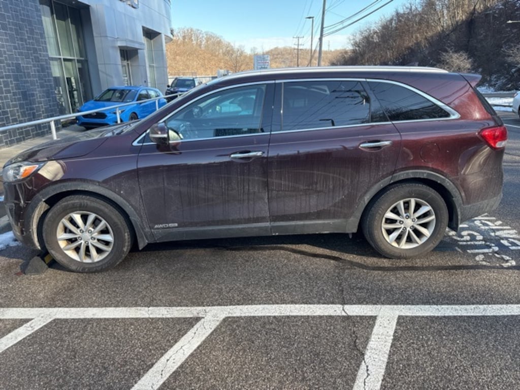 Used 2016 Kia Sorento LX SUV