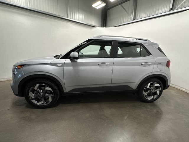 Thumbnail: 2022 Hyundai Venue - 2