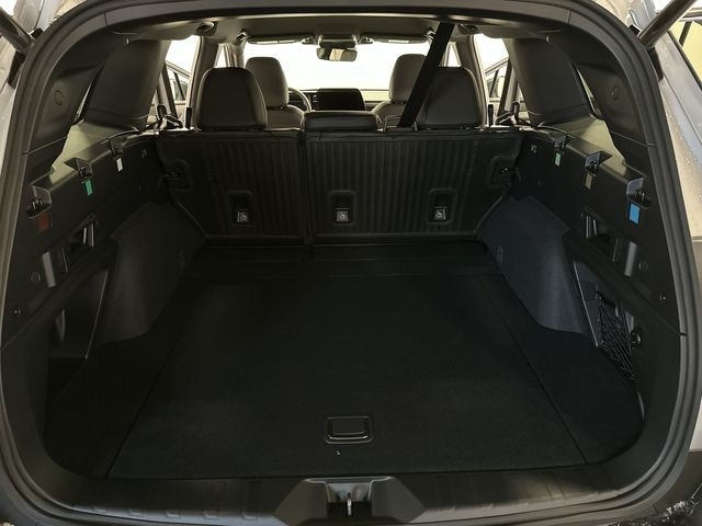 Thumbnail: 2026 Subaru Outback - 22