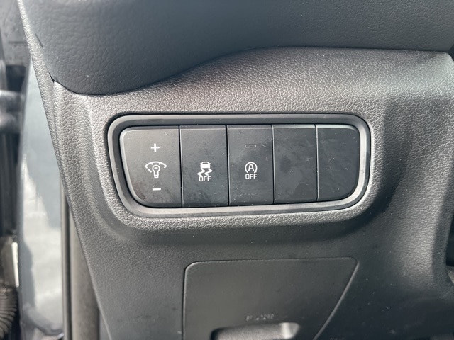 Thumbnail: 2023 Kia Soul - 24