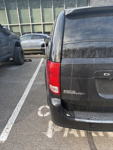 Thumbnail: 2020 Dodge Grand Caravan - 19