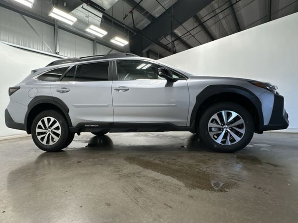 New 2025 Subaru Outback Premium SUV