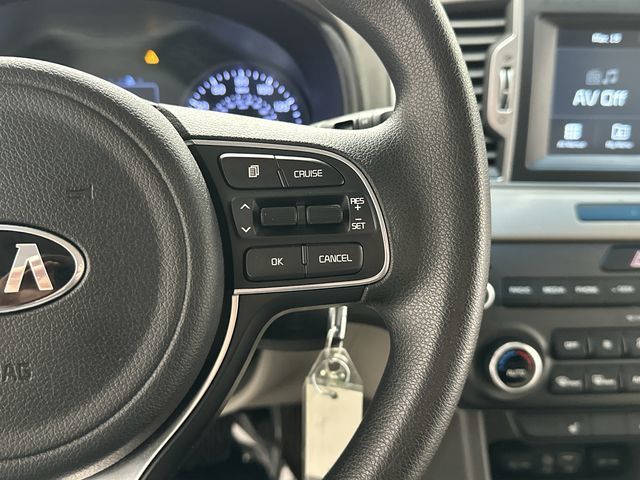 Thumbnail: 2018 Kia Sportage - 9