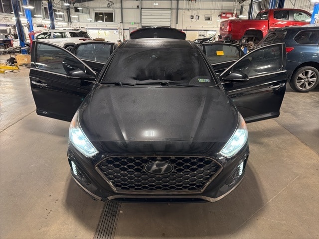 Thumbnail: 2019 Hyundai Sonata - 25