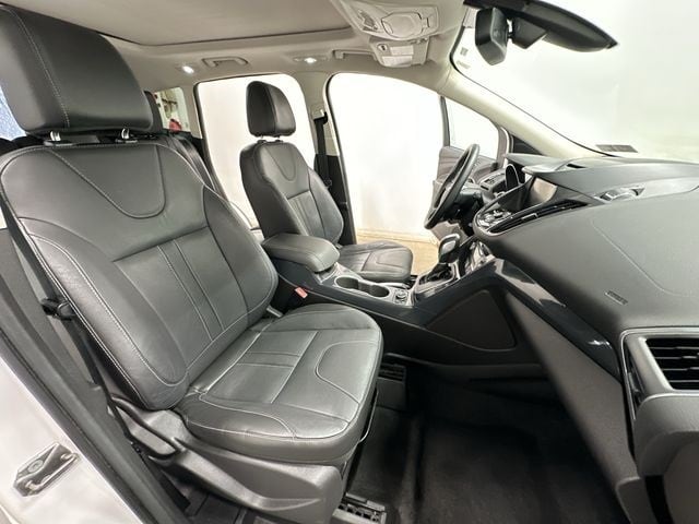 Thumbnail: 2013 Ford Escape - 22