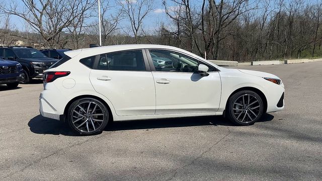 Thumbnail: 2026 Subaru Impreza - 9