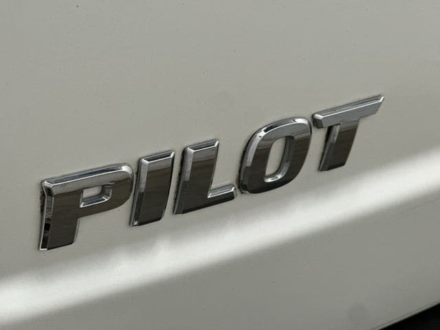 Thumbnail: 2014 Honda Pilot - 29