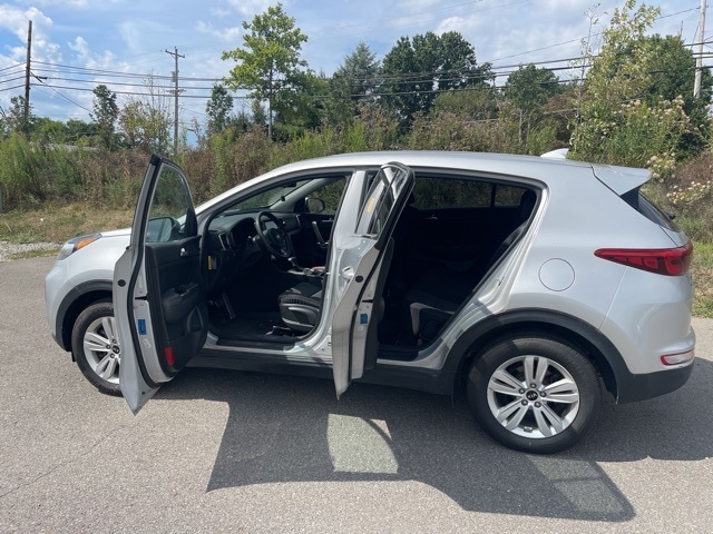 Thumbnail: 2019 Kia Sportage - 12