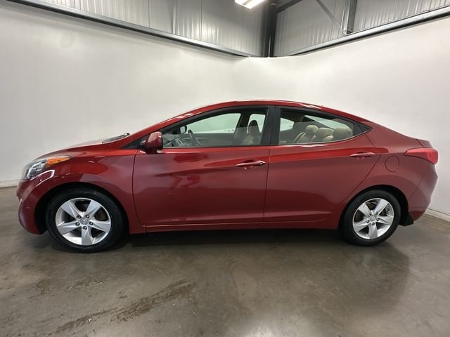 Thumbnail: 2012 Hyundai Elantra - 2