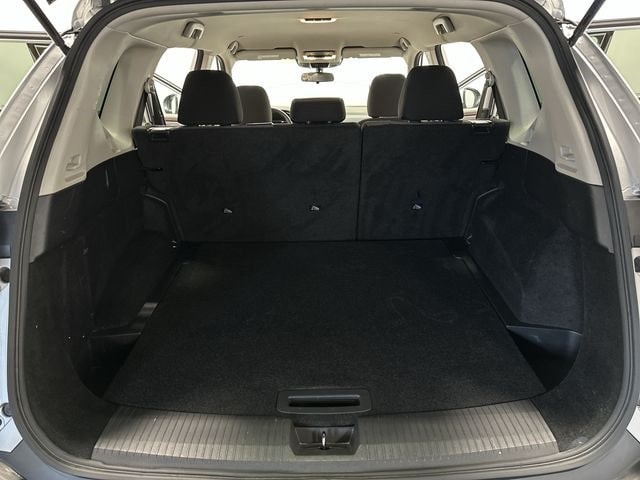 Thumbnail: 2023 Nissan Rogue - 24