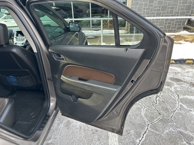 Thumbnail: 2012 Chevrolet Equinox - 8