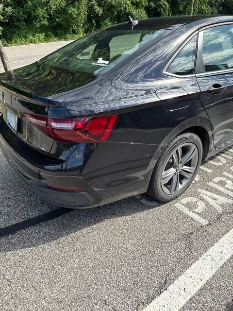 Thumbnail: 2024 Volkswagen Jetta - 8