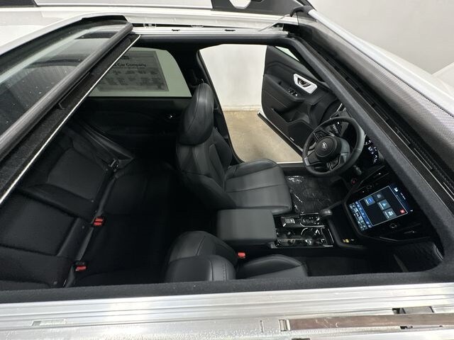 Thumbnail: 2026 Subaru Forester - 6