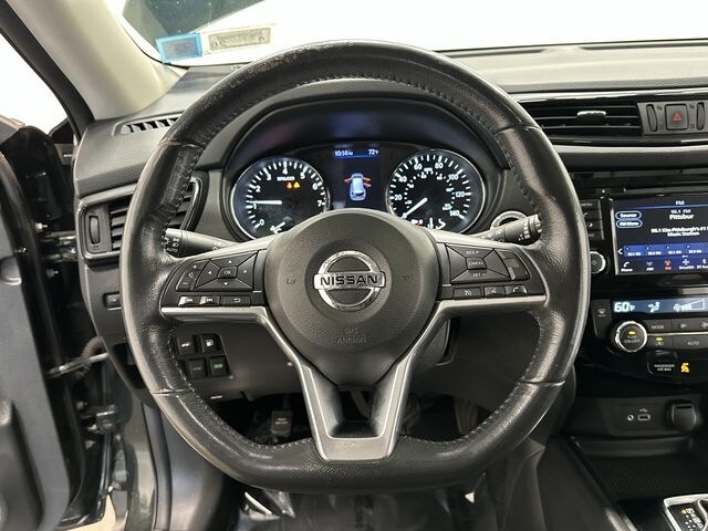 2018 Nissan Rogue SV 7
