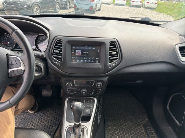 Thumbnail: 2018 Jeep Compass - 20