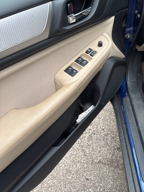 Thumbnail: 2015 Subaru Outback - 13