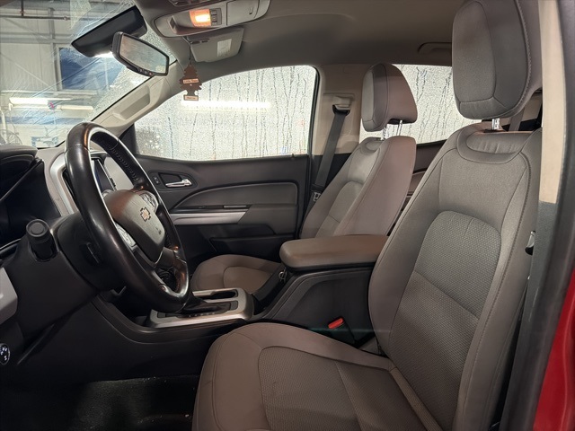 Thumbnail: 2016 Chevrolet Colorado - 16