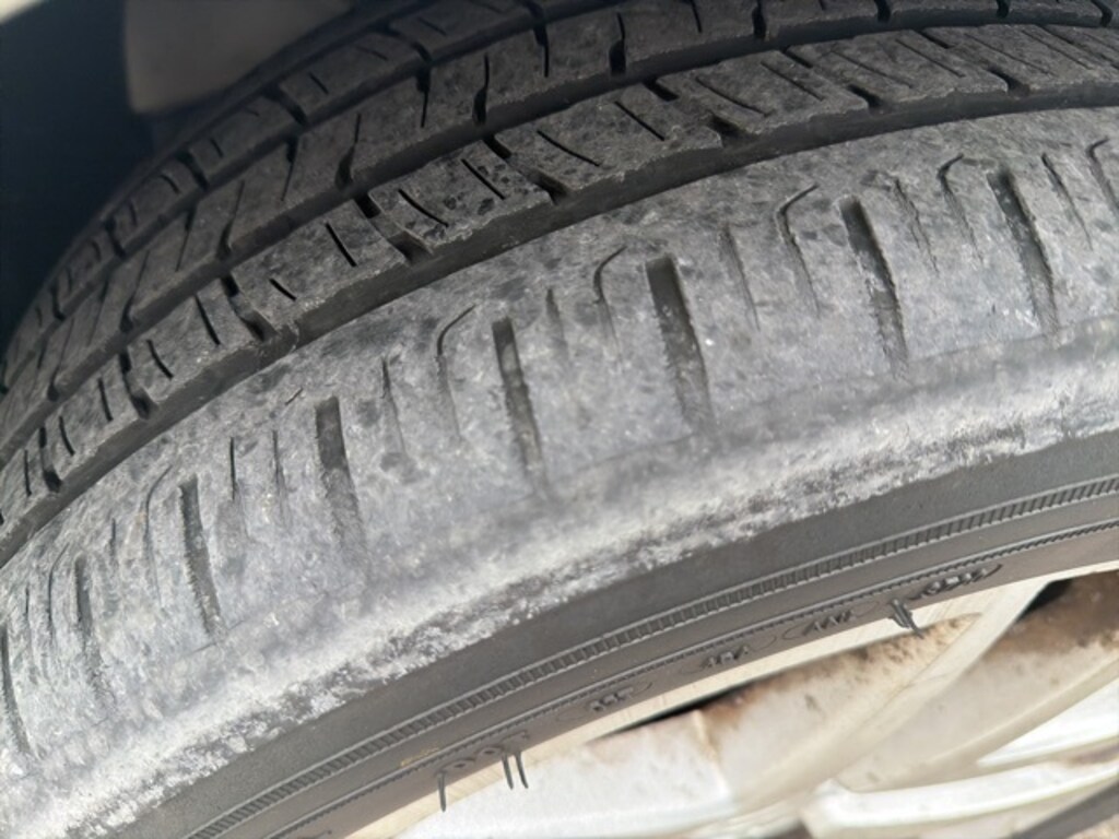 Used 2012 Ford Fusion SEL Sedan