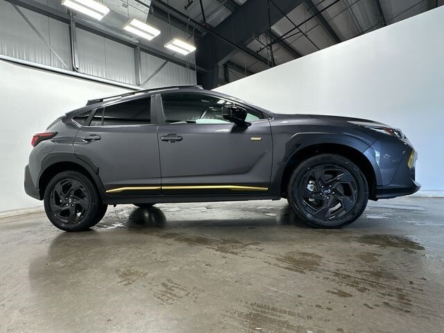 2025 Subaru Crosstrek Sport photo 2