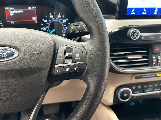 Thumbnail: 2020 Ford Escape - 10