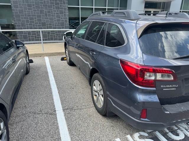 Thumbnail: 2017 Subaru Outback - 5