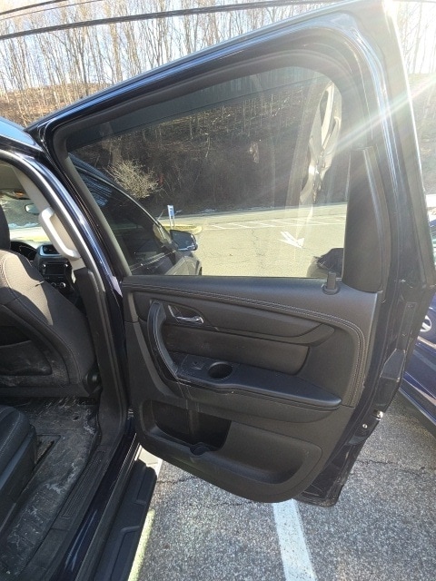 Thumbnail: 2016 Chevrolet Traverse - 20