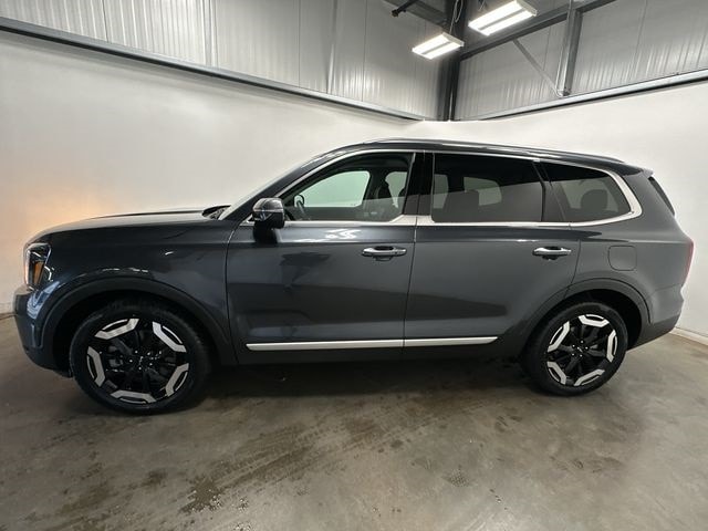 Thumbnail: 2024 Kia Telluride - 2