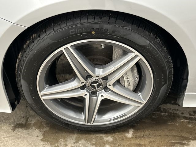 Thumbnail: 2018 Mercedes-Benz E-Class - 5