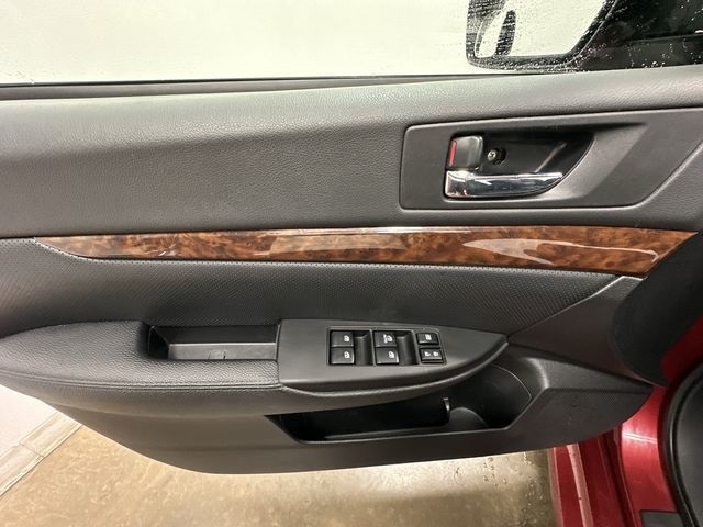 Thumbnail: 2013 Subaru Legacy - 17