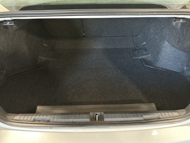 Thumbnail: 2022 Subaru Legacy - 27