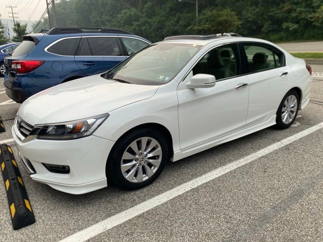 Used 2014 Honda Accord EX-L with VIN 1HGCR2F89EA092434 for sale in Carnot-Moon, PA