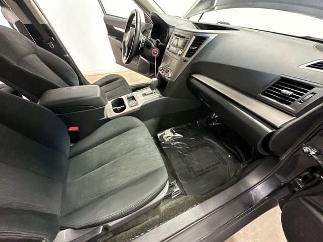Thumbnail: 2013 Subaru Outback - 19