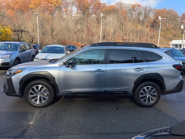 2024 Subaru Outback Premium photo 4