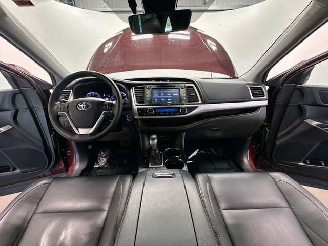 2019 Toyota Highlander XLE - Photo 21