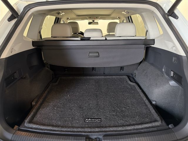 Thumbnail: 2018 Volkswagen Tiguan - 27