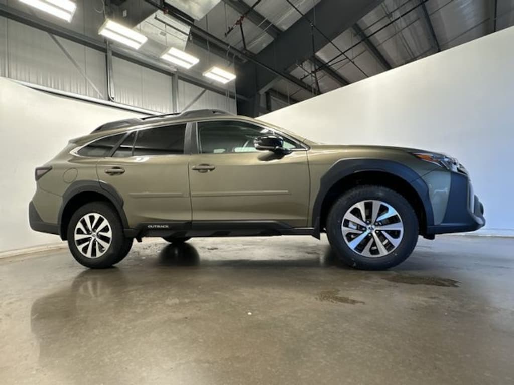 New 2025 Subaru Outback Premium SUV