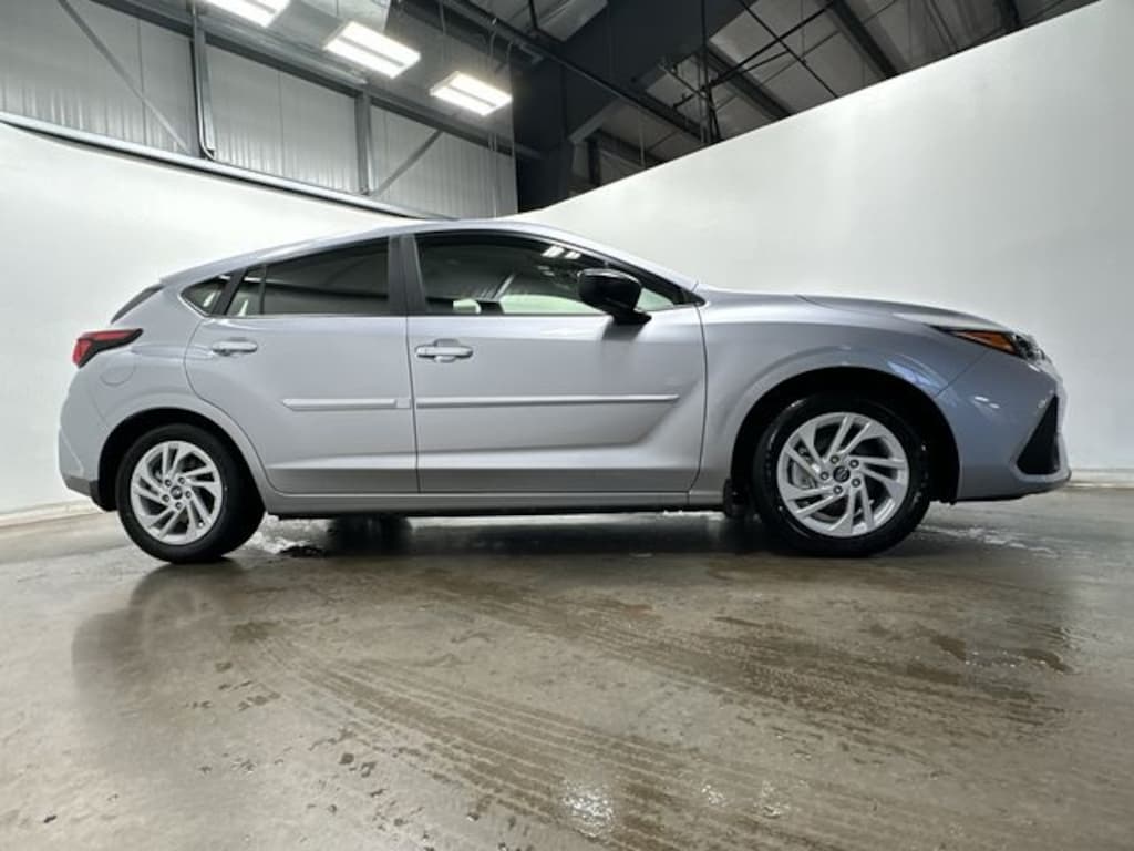 New 2025 Subaru Impreza Base 5-Door